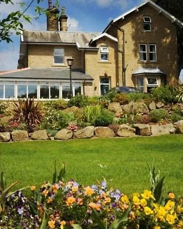 Chinthurst Hostel *